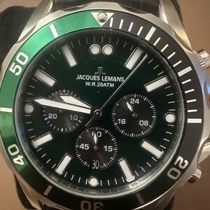 Rare Jacques Lemans Green/Blue/Silver Liverpool Diver Series NWOT 43mm
